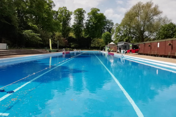 swimming pool