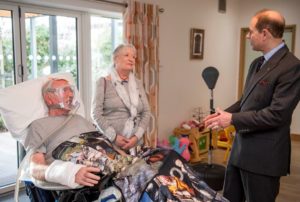 The Earl meets staff and patients being cared for on the Hospice’s Inpatient Unit