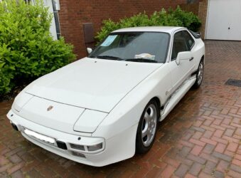 Stephen Hughe’s Porsche before renovations for the challenge to Norway for Arthur Rank Hospice Charity.