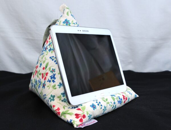 The Wheat Bag Company PADi Pillow Tablet/Book Rest With Floral Pattern (Made in Wiltshire, England)