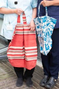 Cloth bags 